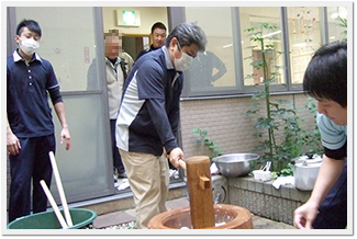 餅つき